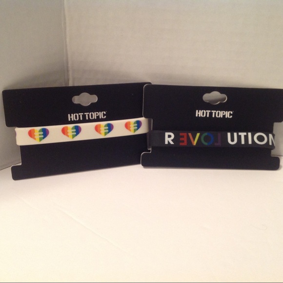 Hot Topic Jewelry - Lot of 2 Hot Topic Silicone Band Revolution Hearts